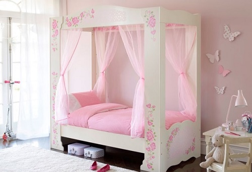 Beautiful girls bedroom decorating ideas.