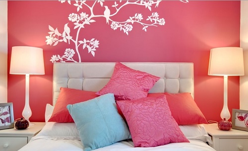 Use lovely cushions, pillows to decorate home interior.