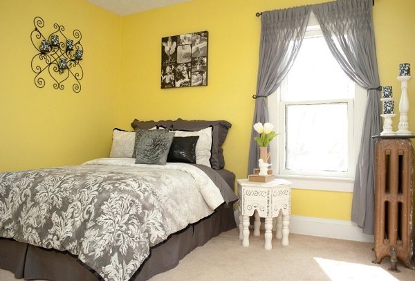 yellow-grey bedroom design photo