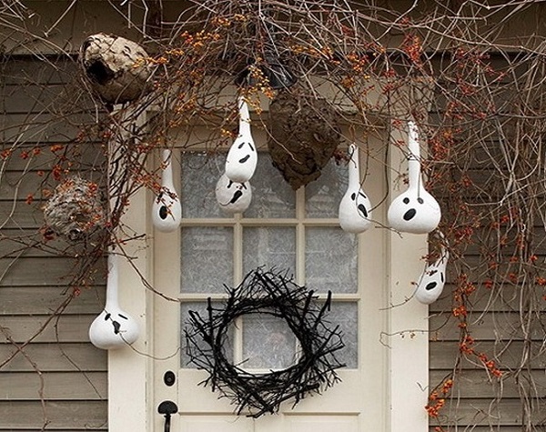 hanging halloween decoration ideas for home