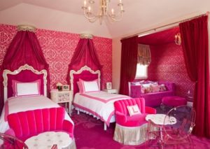 Pink bedroom design for teen girls