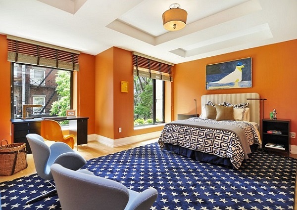 Orange-blue bedroom decor inspiration