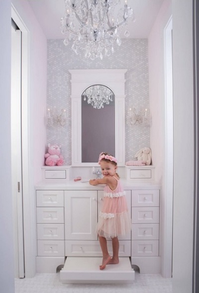 Baby girl bathroom interior design