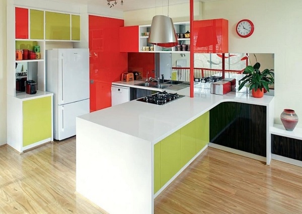 Beautiful Red-Green kitchen design