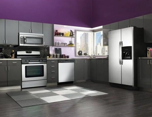 Kitchen decor ideas in purple-grey colour combination