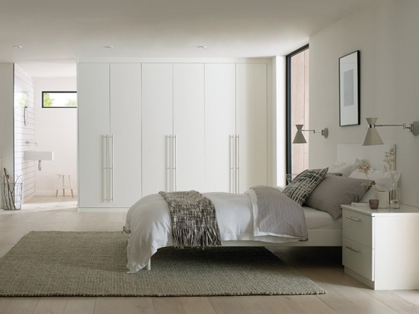 White wardrobes for bedroom decor from homedecorbuzz