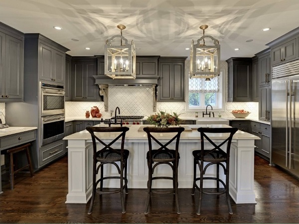 Island kitchen design photo by homedecorbuzz