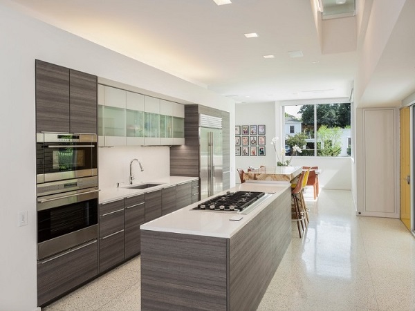 Modern kitchen design photo by homedecorbuzz