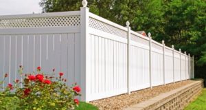 Is It Worth the Cost to Install a Vinyl Fence?